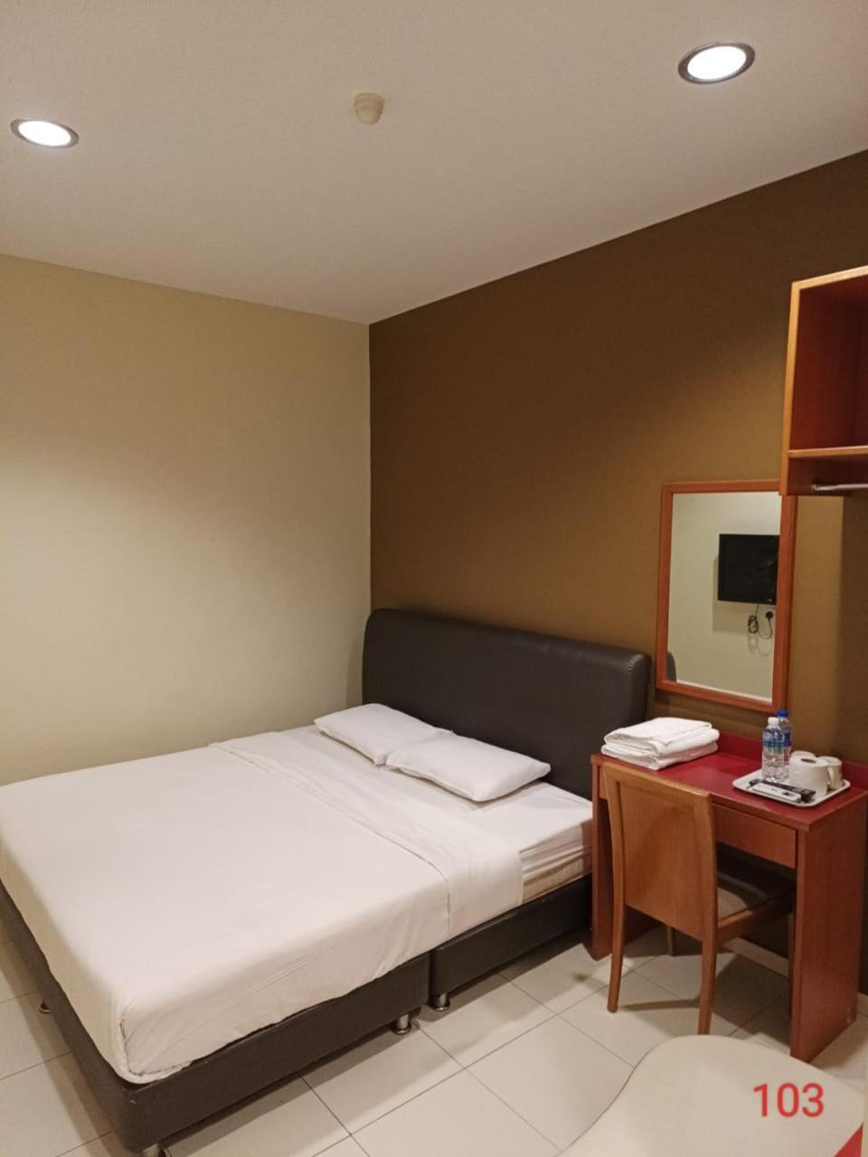 Doris Hotel Malacca Kültér fotó